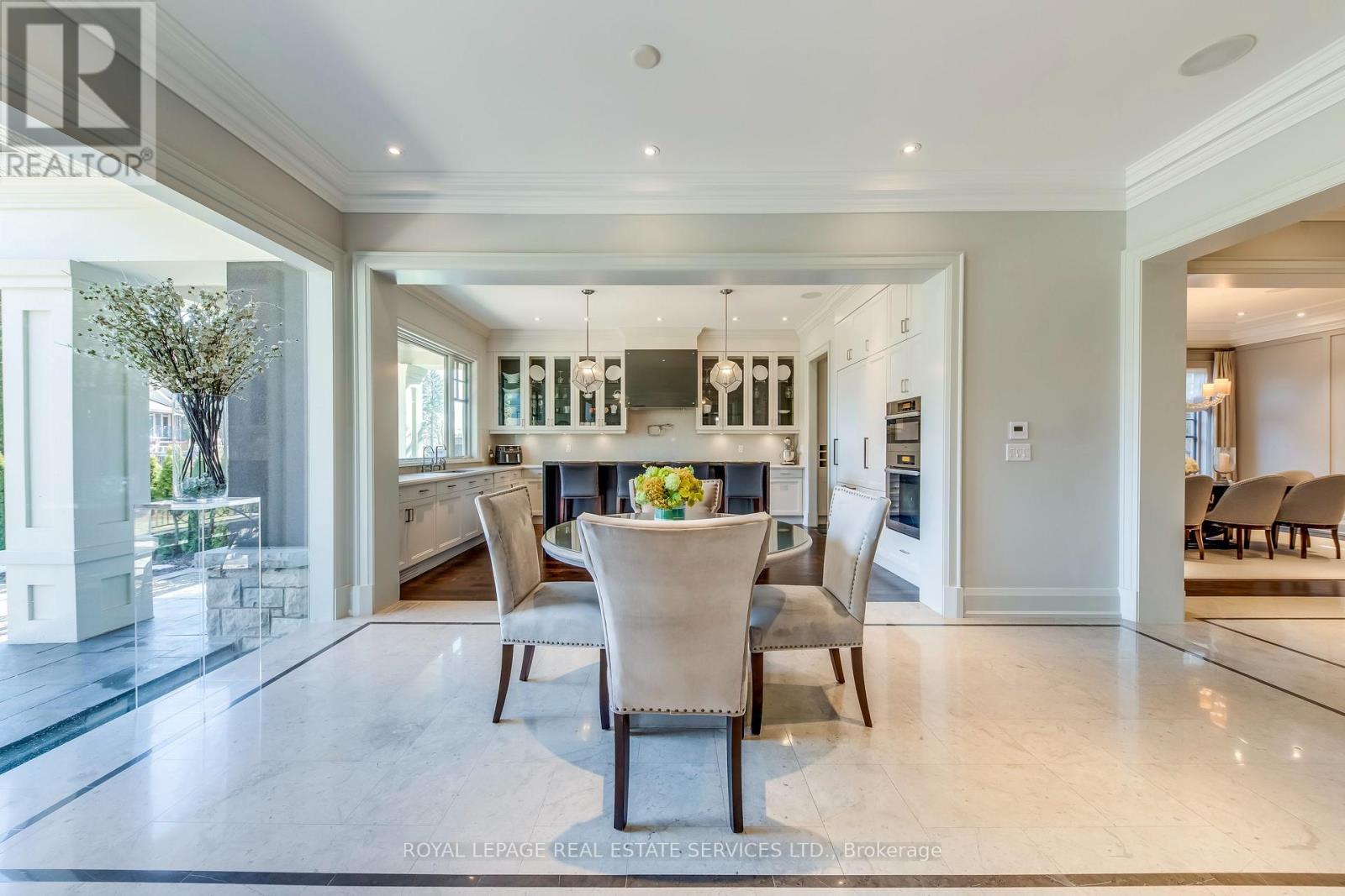 












1522 DEVON ROAD

,
Oakville,




Ontario
L6J2M5

