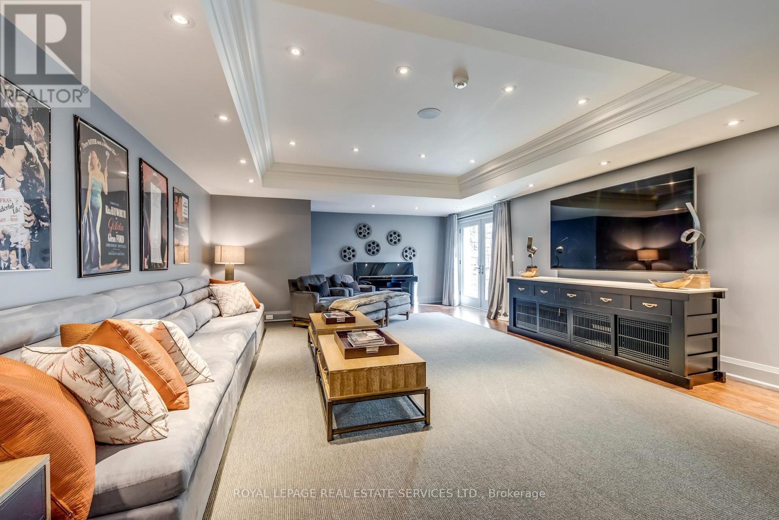 












1522 DEVON ROAD

,
Oakville,




Ontario
L6J2M5


