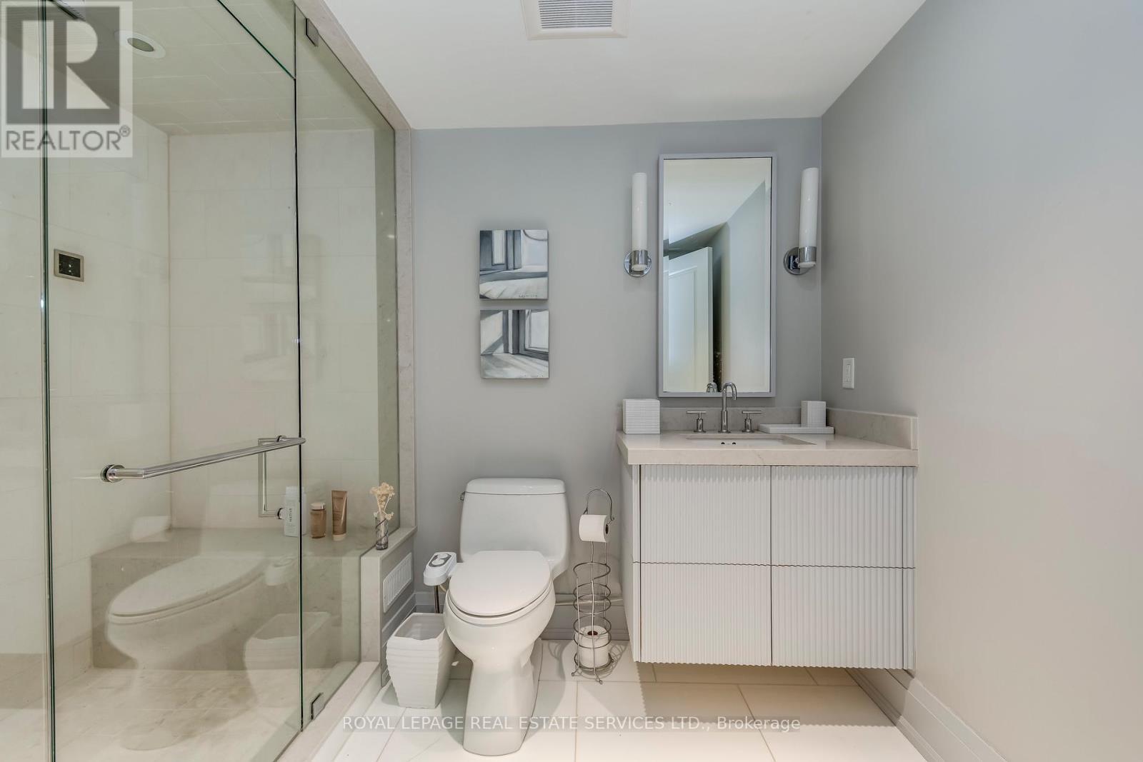 












1522 DEVON ROAD

,
Oakville,




Ontario
L6J2M5

