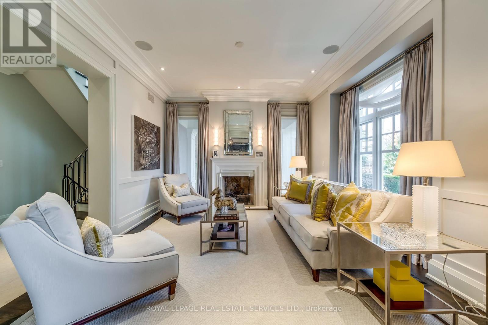 












1522 DEVON ROAD

,
Oakville,




Ontario
L6J2M5

