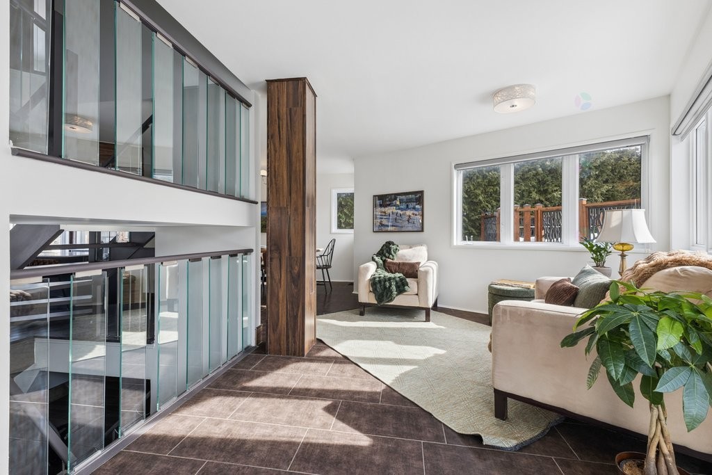 









192


Av. de la Citadelle

,
Gatineau (Hull),




QC
J8Z3L8

