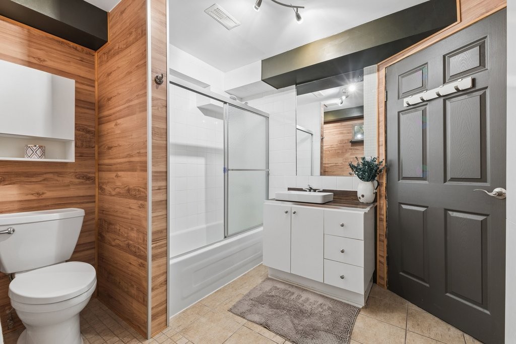 









192


Av. de la Citadelle

,
Gatineau (Hull),




QC
J8Z3L8


