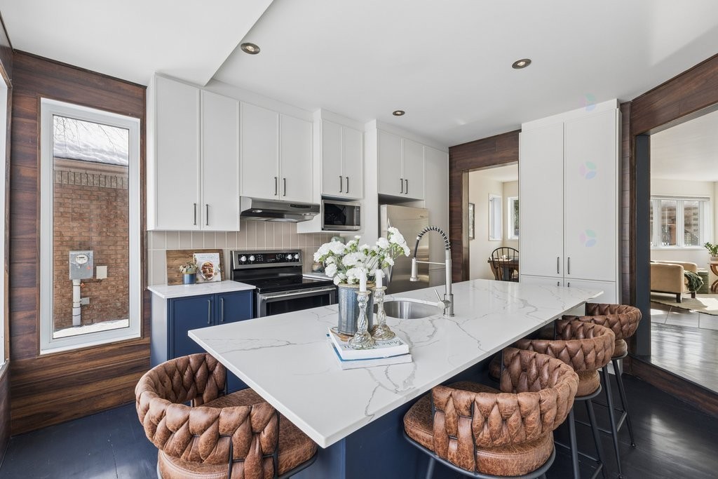









192


Av. de la Citadelle

,
Gatineau (Hull),




QC
J8Z3L8

