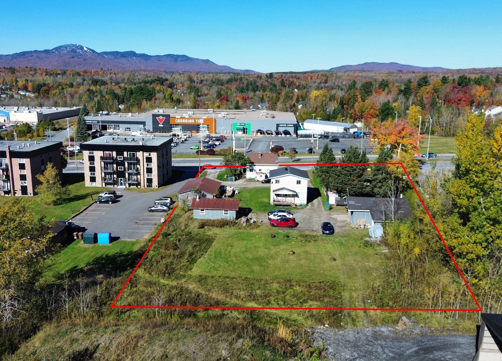 









2150


Rue Sherbrooke

,
Magog,







QC
J1X2T3

