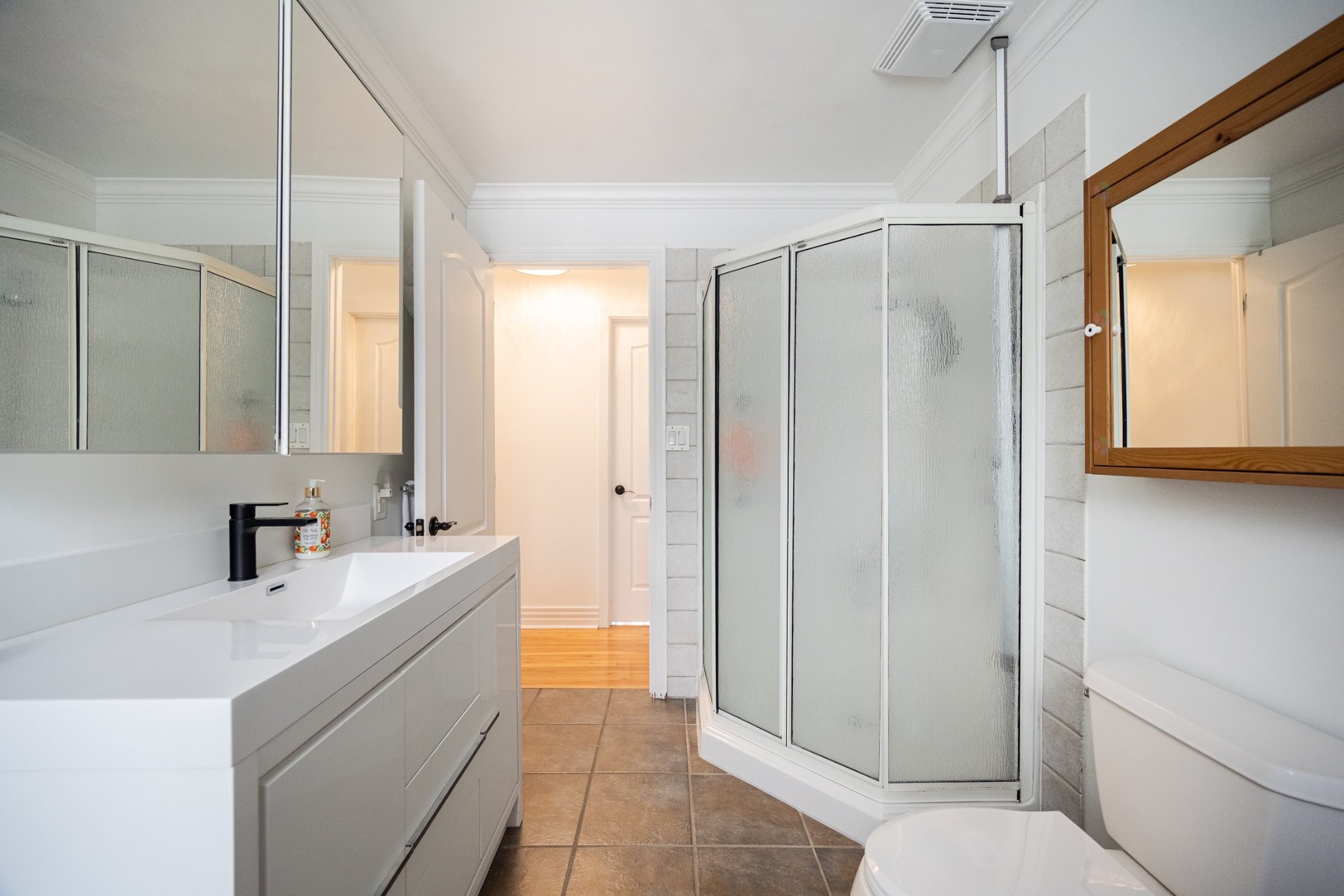 









558


Rue Guy

,
Laval (Fabreville),




QC
H7P2P7

