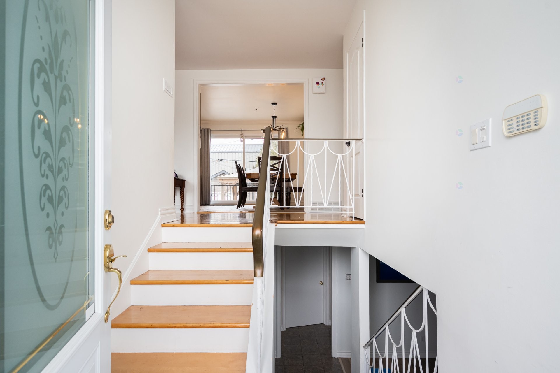 









558


Rue Guy

,
Laval (Fabreville),




QC
H7P2P7

