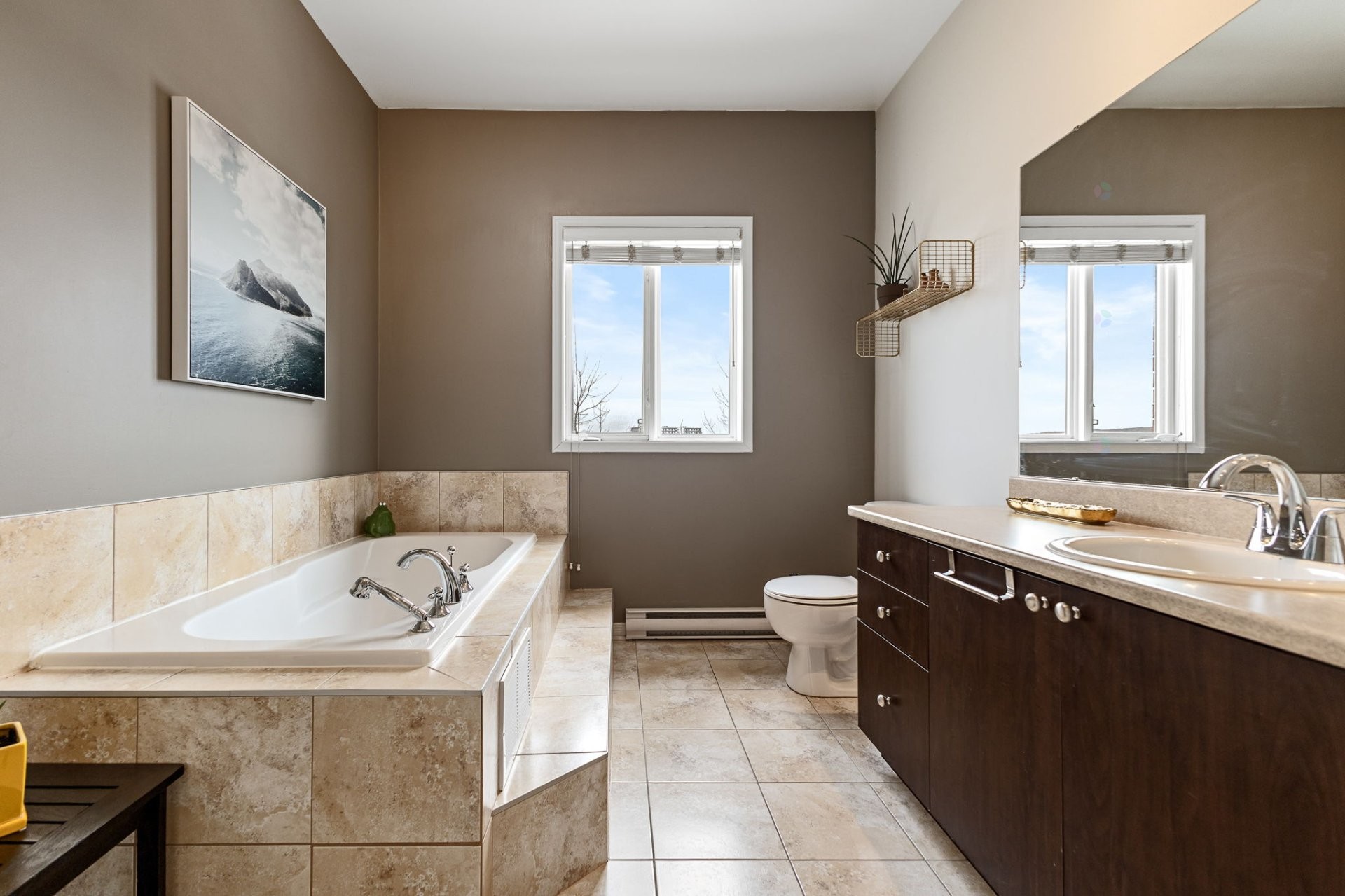 









15


Rue de Bruxelles

, 5,
Gatineau (Aylmer),




QC
J9J0K4

