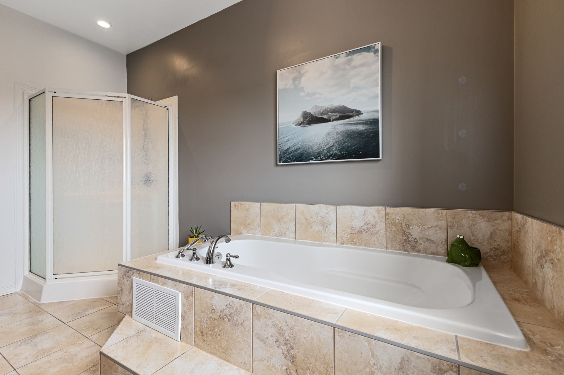 









15


Rue de Bruxelles

, 5,
Gatineau (Aylmer),




QC
J9J0K4

