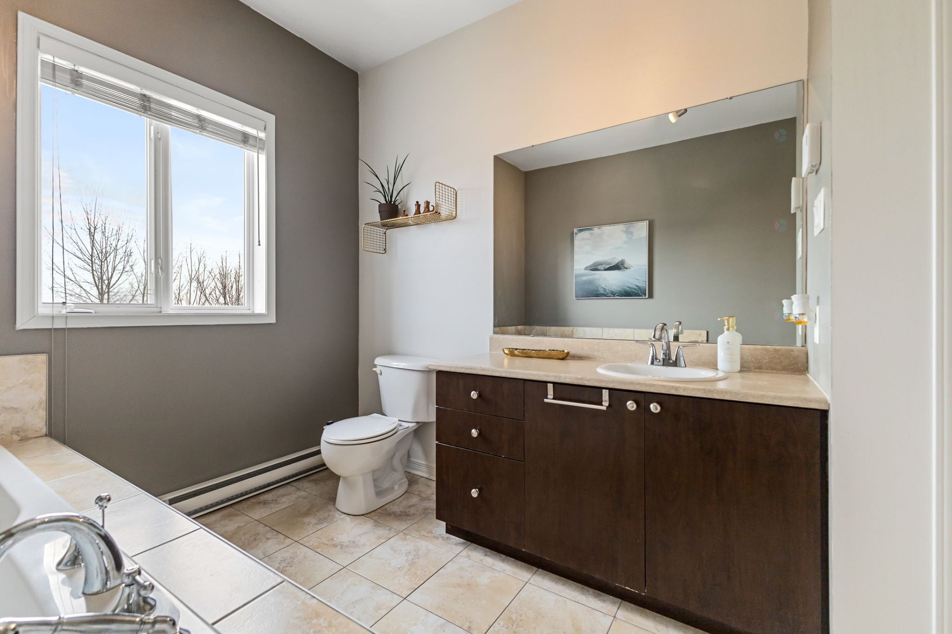 









15


Rue de Bruxelles

, 5,
Gatineau (Aylmer),




QC
J9J0K4

