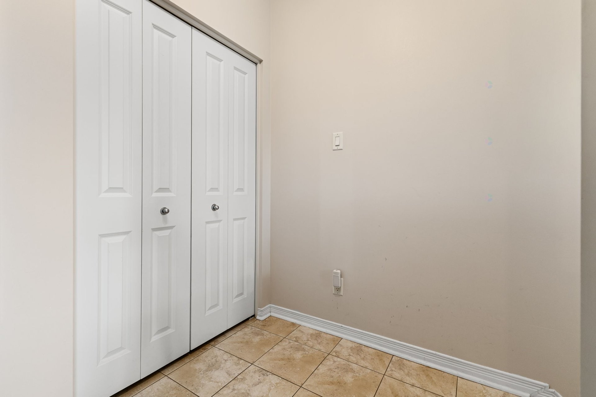 









15


Rue de Bruxelles

, 5,
Gatineau (Aylmer),




QC
J9J0K4

