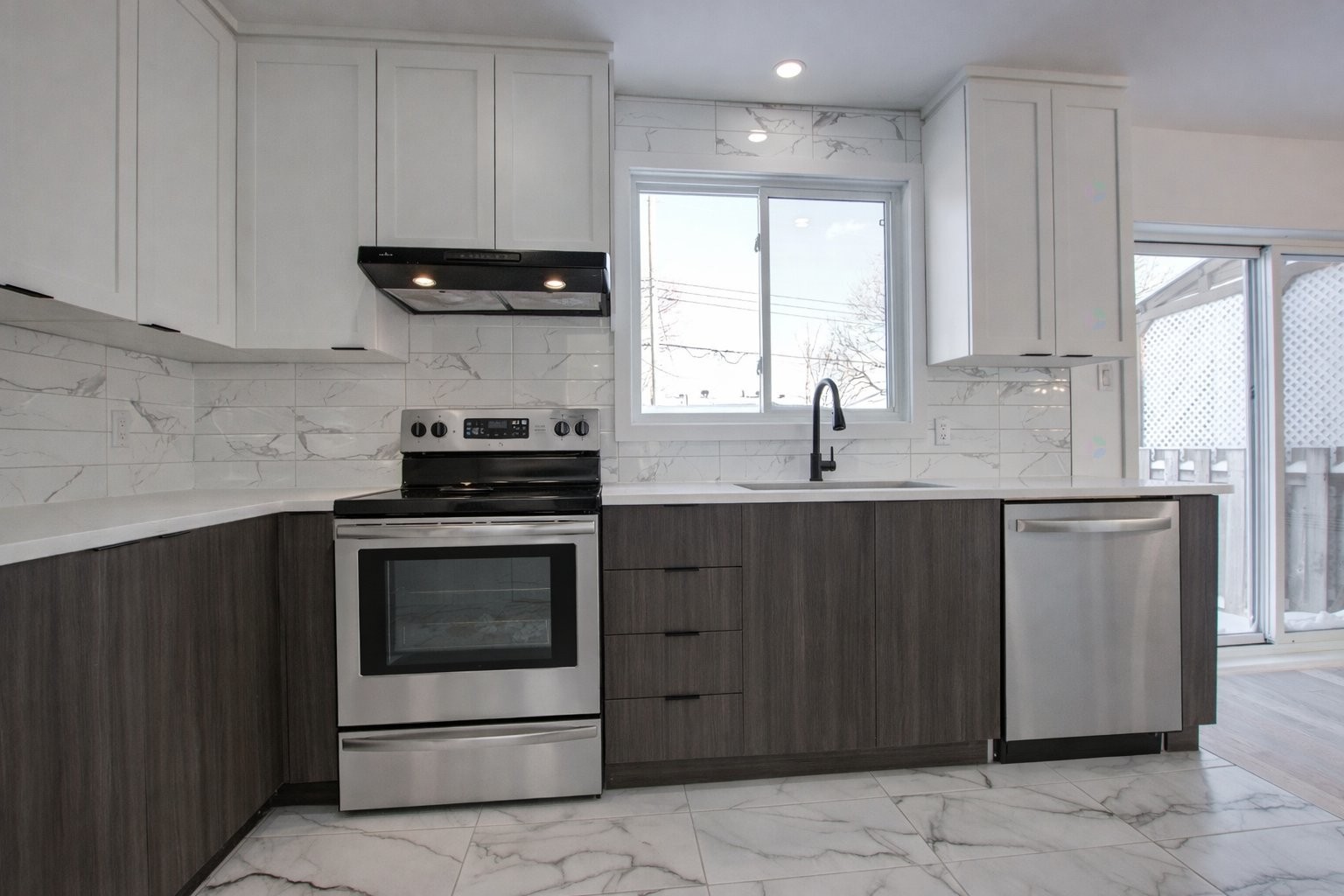 









2899


Rue de Lyon

,
Longueuil (Le Vieux-Longueuil),




QC
J4L3R3

