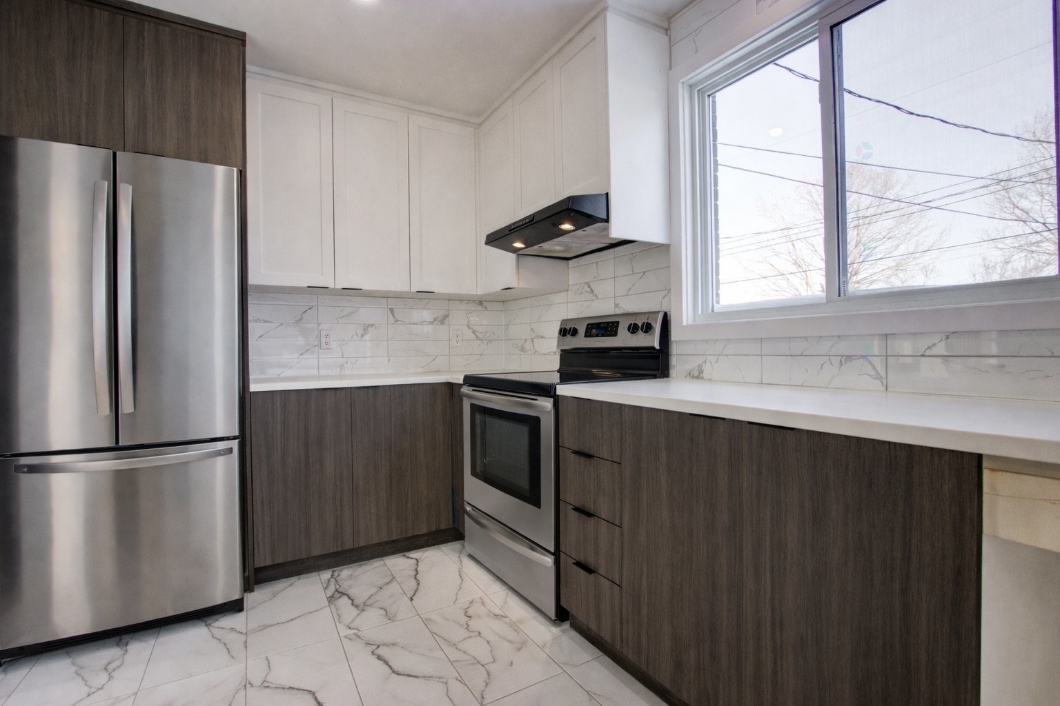 









2899


Rue de Lyon

,
Longueuil (Le Vieux-Longueuil),




QC
J4L3R3

