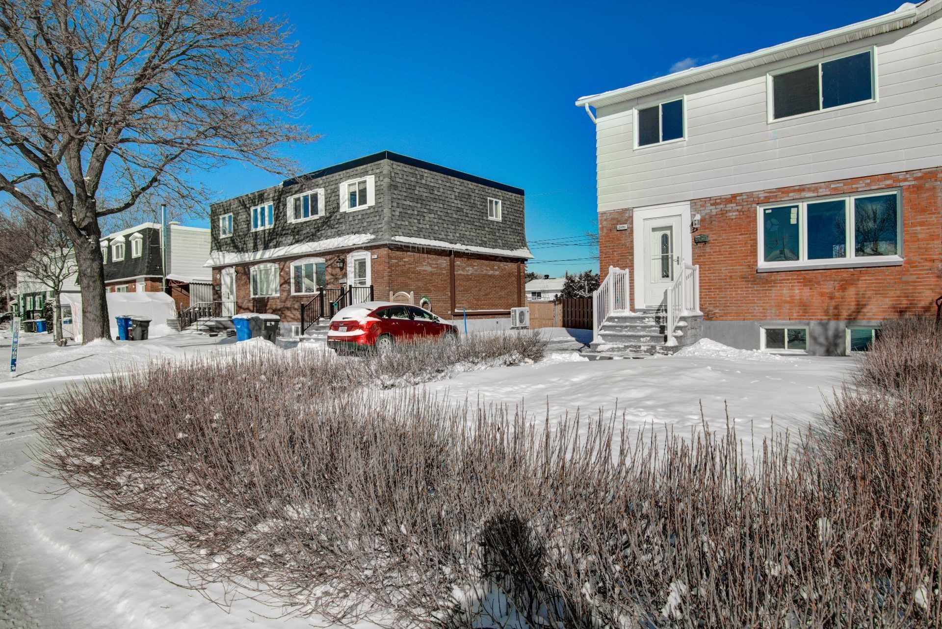 









2899


Rue de Lyon

,
Longueuil (Le Vieux-Longueuil),




QC
J4L3R3

