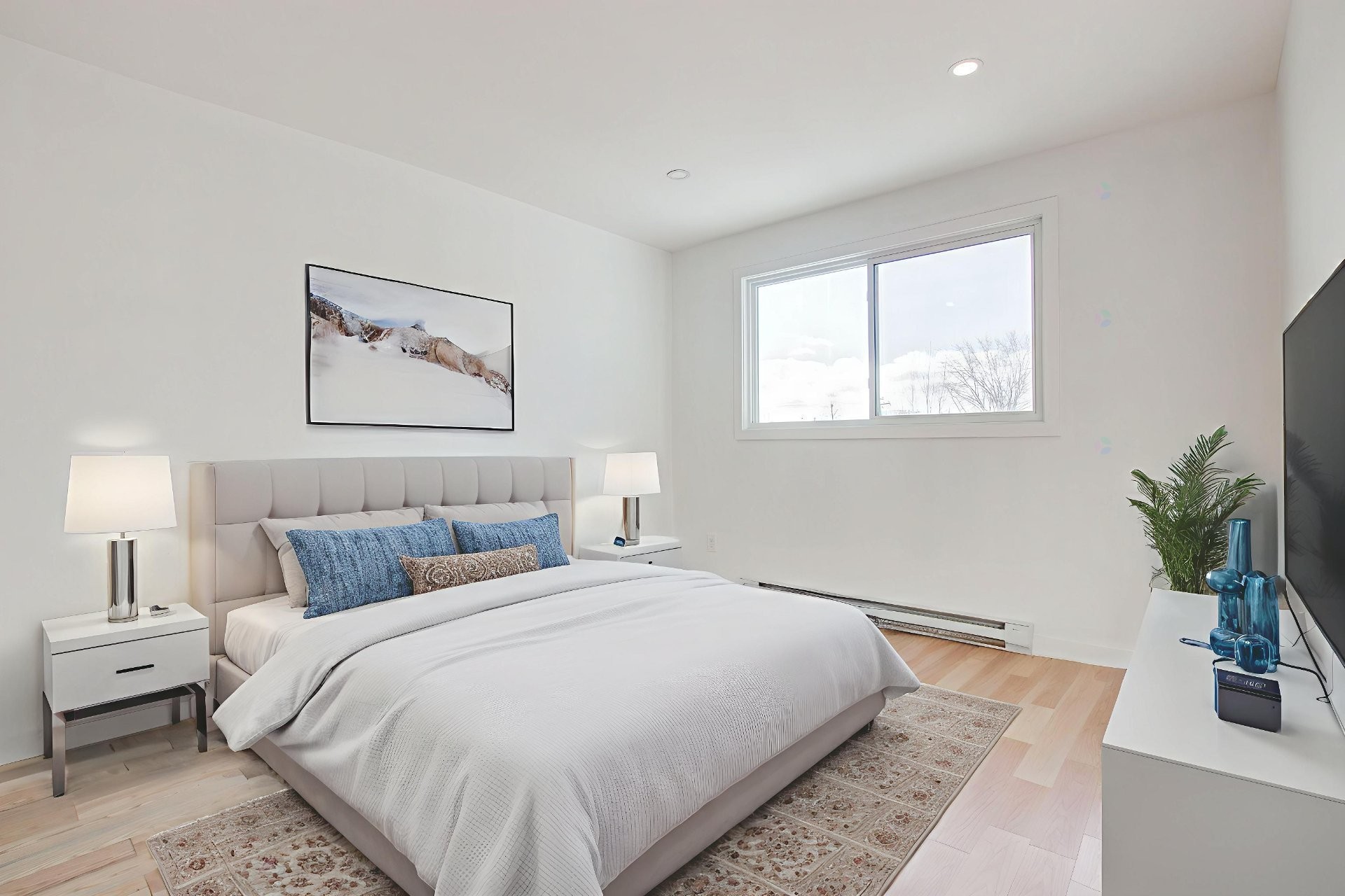 









2899


Rue de Lyon

,
Longueuil (Le Vieux-Longueuil),




QC
J4L3R3

