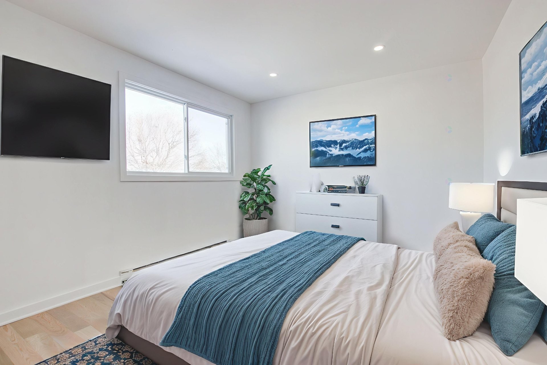 









2899


Rue de Lyon

,
Longueuil (Le Vieux-Longueuil),




QC
J4L3R3

