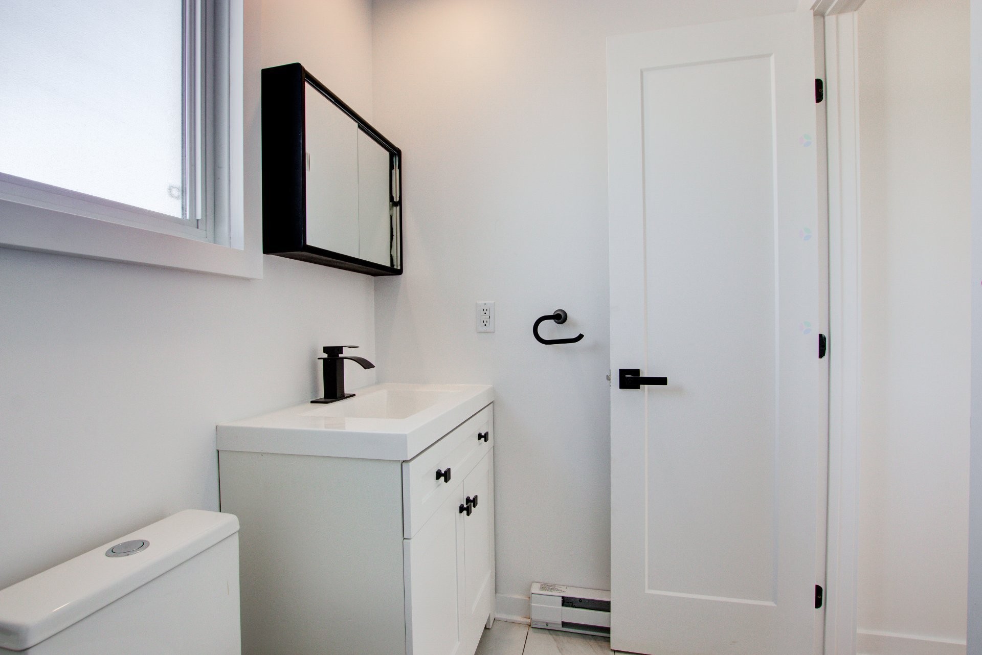 









2899


Rue de Lyon

,
Longueuil (Le Vieux-Longueuil),




QC
J4L3R3

