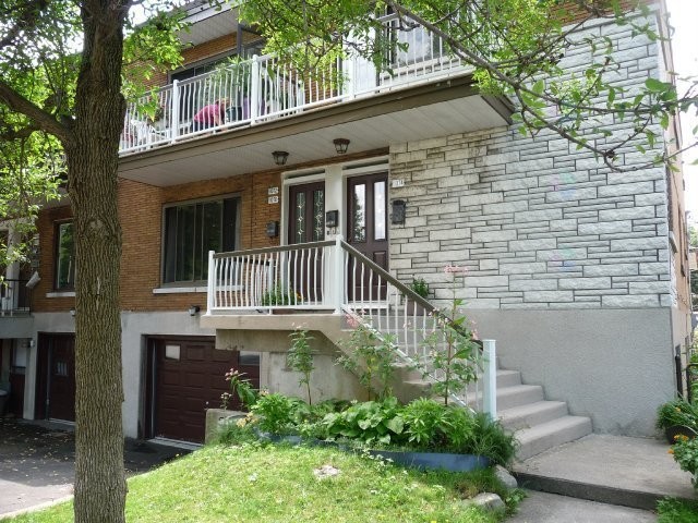 









11072


Rue Frigon

,
Montréal (Ahuntsic-Cartierville),




QC
H3M2R4


