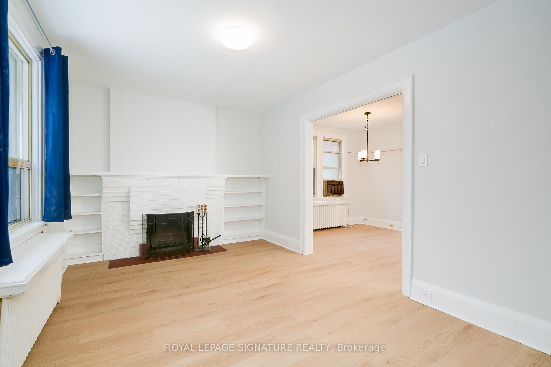 









27


Hillsboro

Avenue,
Toronto,




ON
M5R 1S6

