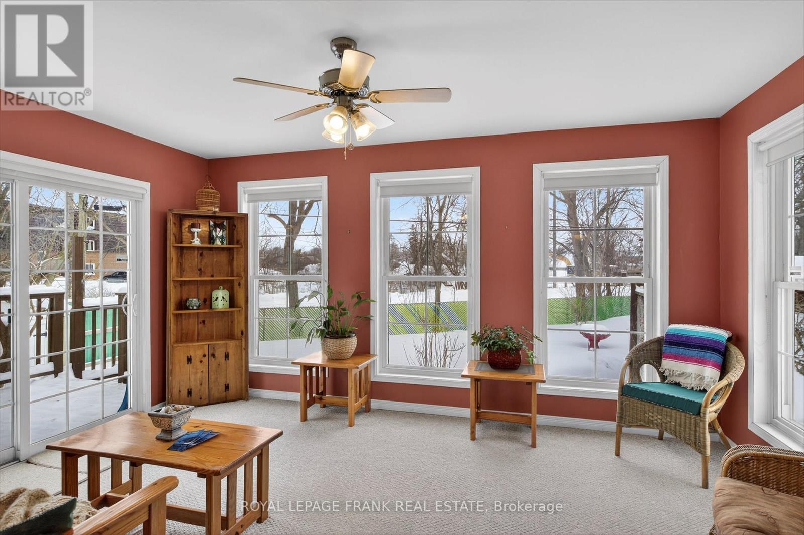 












491 CHAMBERLAIN STREET

,
Peterborough (Town Ward 3),




Ontario
K9J4L3

