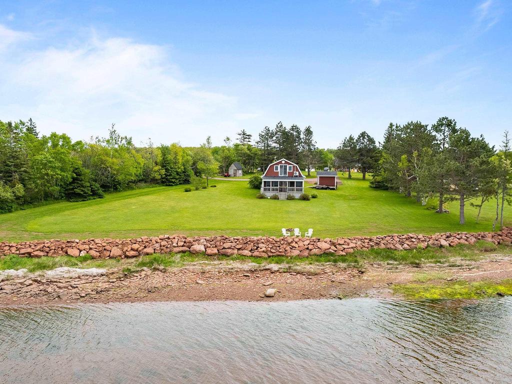 












6 Grandview Drive

,
South West Lot 16,







PE
C0B 1T0

