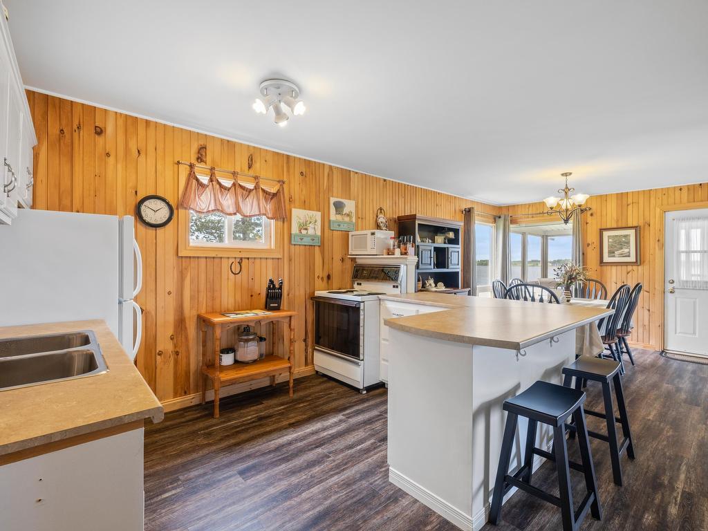 












6 Grandview Drive

,
South West Lot 16,







PE
C0B 1T0

