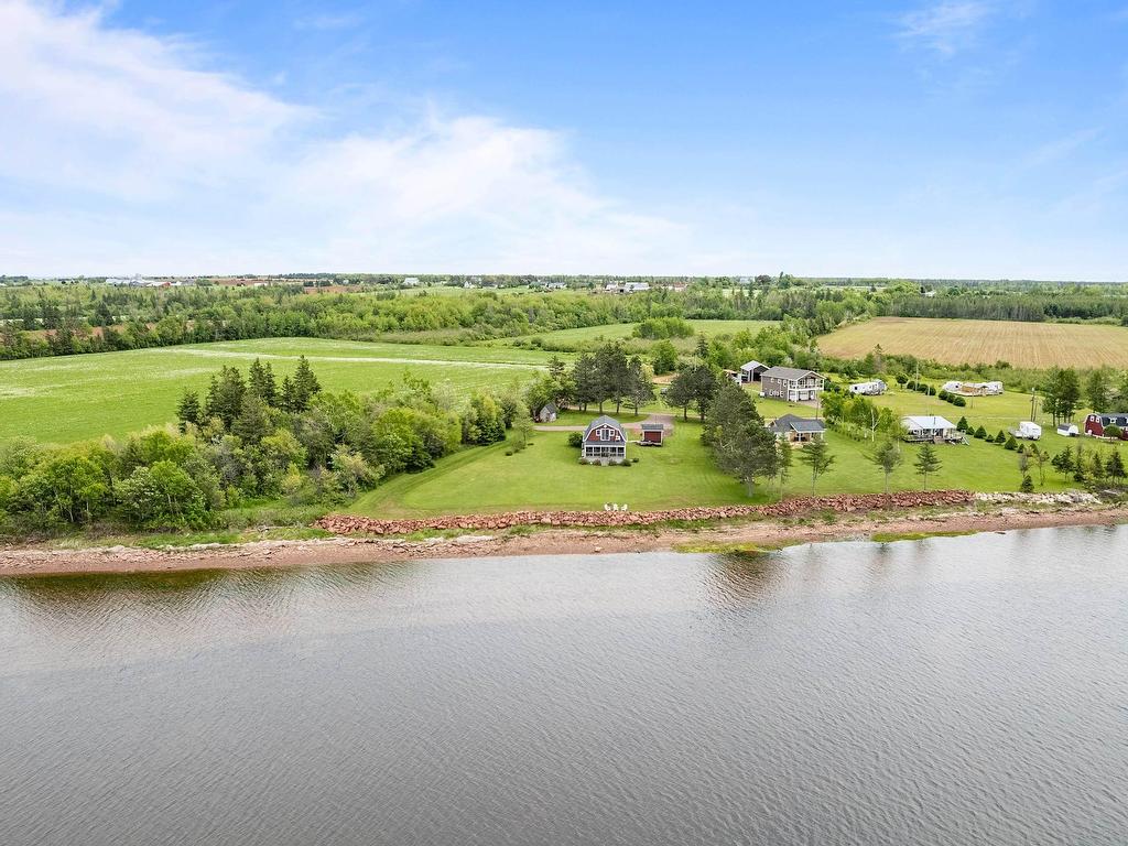 












6 Grandview Drive

,
South West Lot 16,







PE
C0B 1T0

