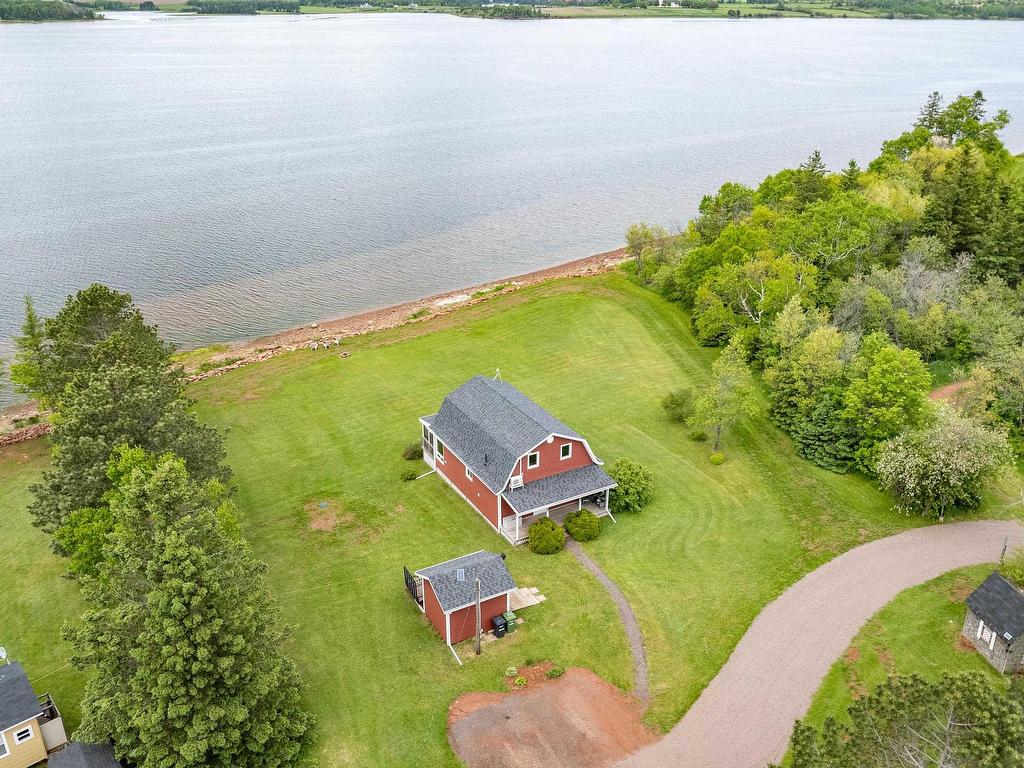 












6 Grandview Drive

,
South West Lot 16,







PE
C0B 1T0

