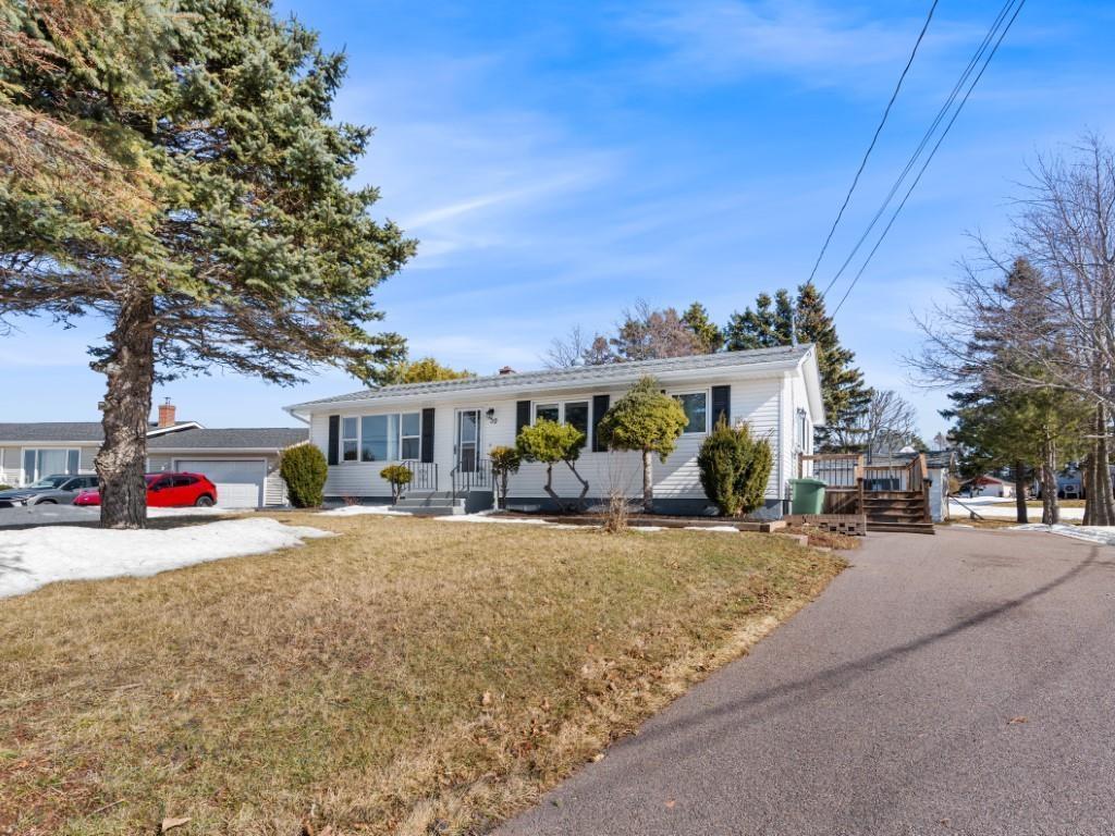 












39 MacWilliams Drive

,
Summerside,




PE
C1N 4L4

