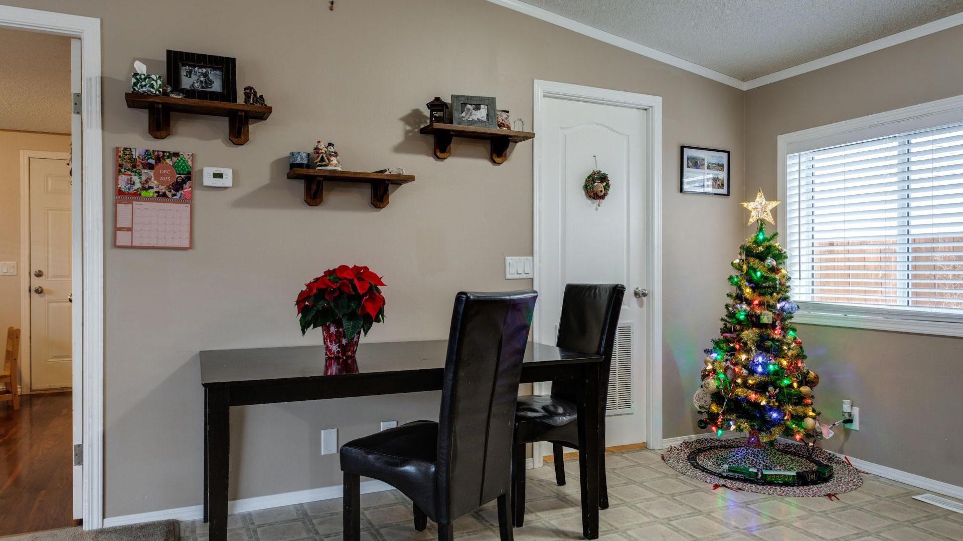









2440


Old Okanagan

Highway, 1026,
West Kelowna,




BC
V4T 3A3

