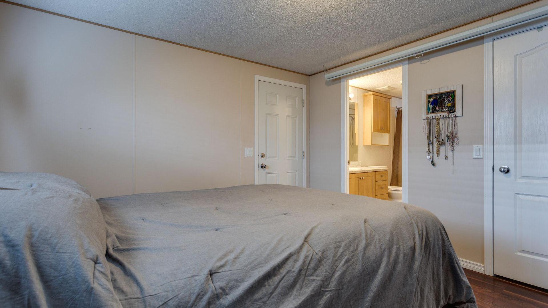 









2440


Old Okanagan

Highway, 1026,
West Kelowna,




BC
V4T 3A3


