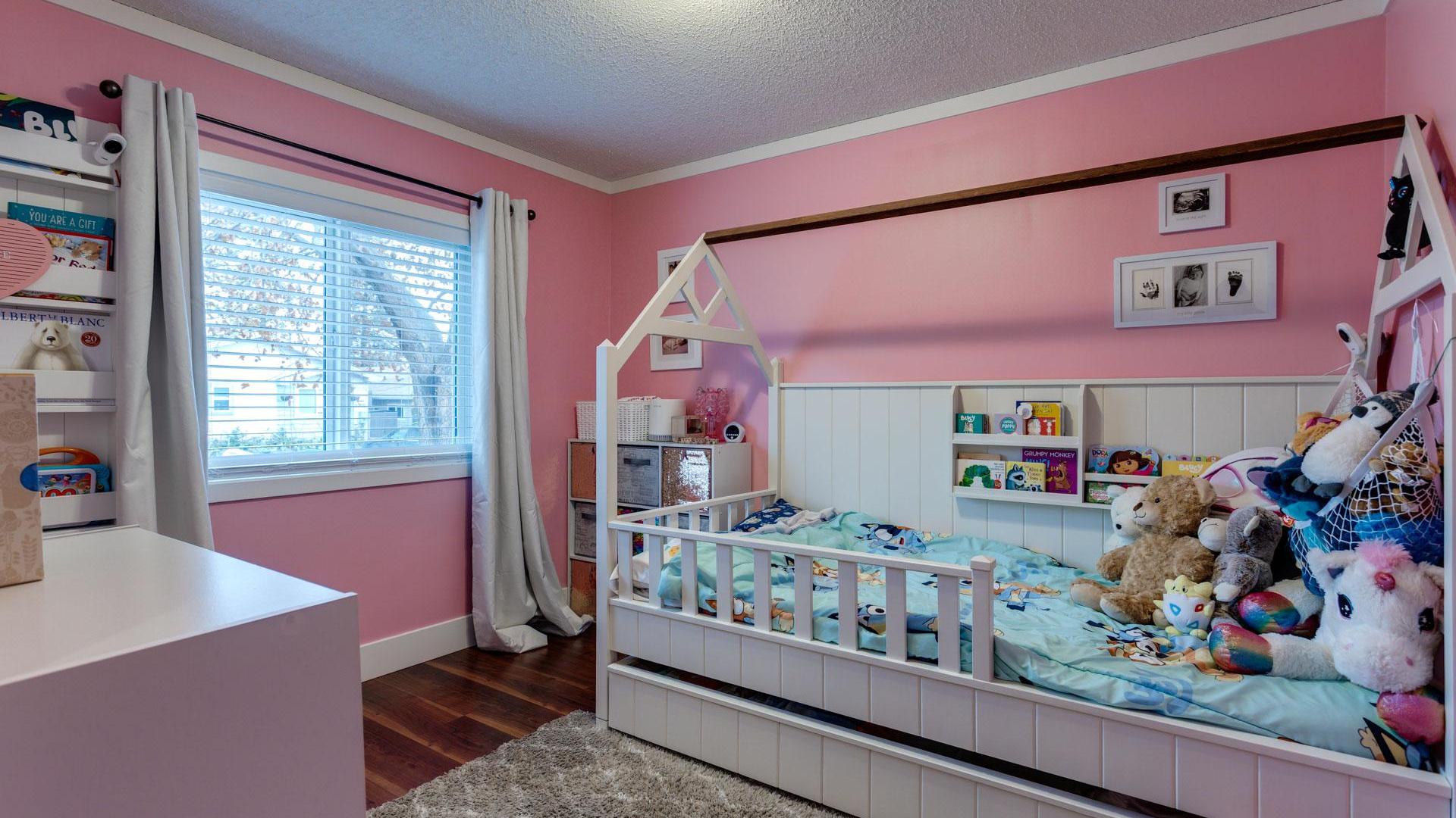 









2440


Old Okanagan

Highway, 1026,
West Kelowna,




BC
V4T 3A3

