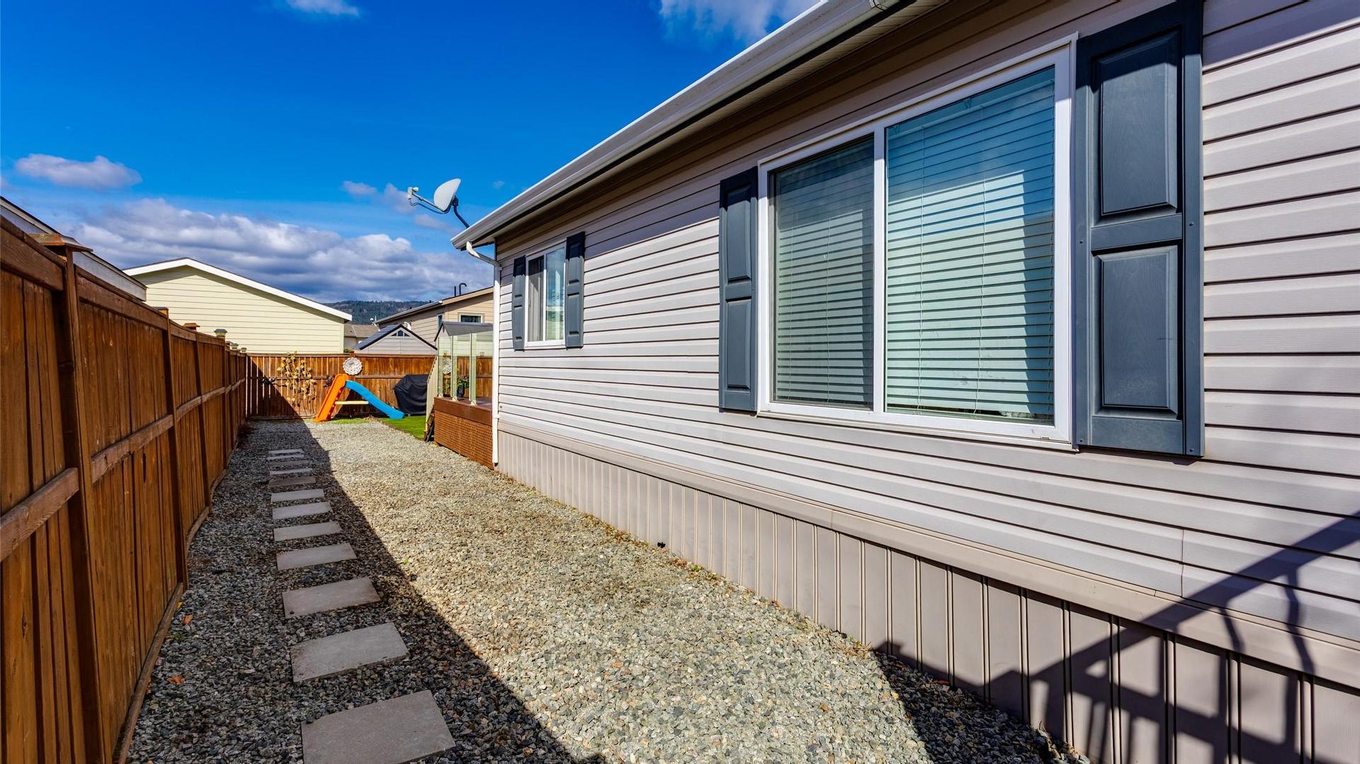 









2440


Old Okanagan

Highway, 1026,
West Kelowna,




BC
V4T 3A3

