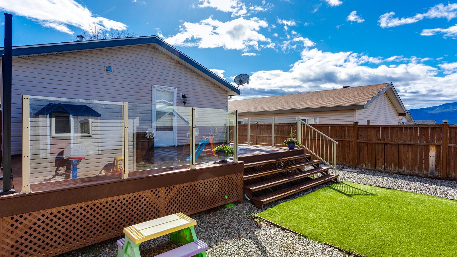 









2440


Old Okanagan

Highway, 1026,
West Kelowna,




BC
V4T 3A3


