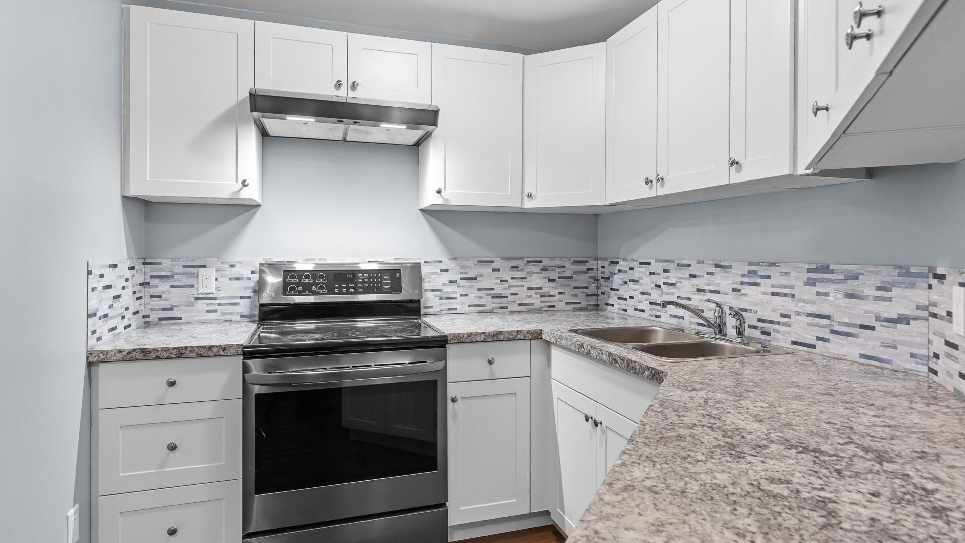 









3506


Creekview

Crescent,
Westbank,




BC
V4T 3C4

