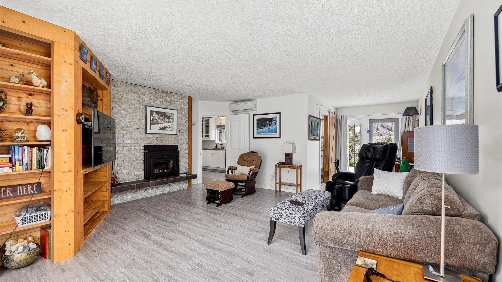 









515


Philpott

Road,
Okanagan Falls,




BC
V0H 1R5

