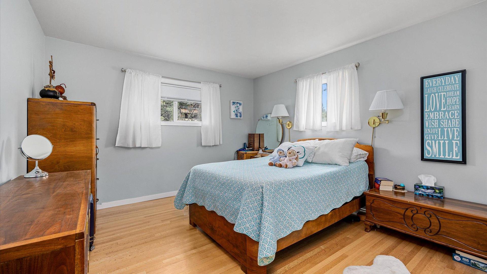 









515


Philpott

Road,
Okanagan Falls,




BC
V0H 1R5

