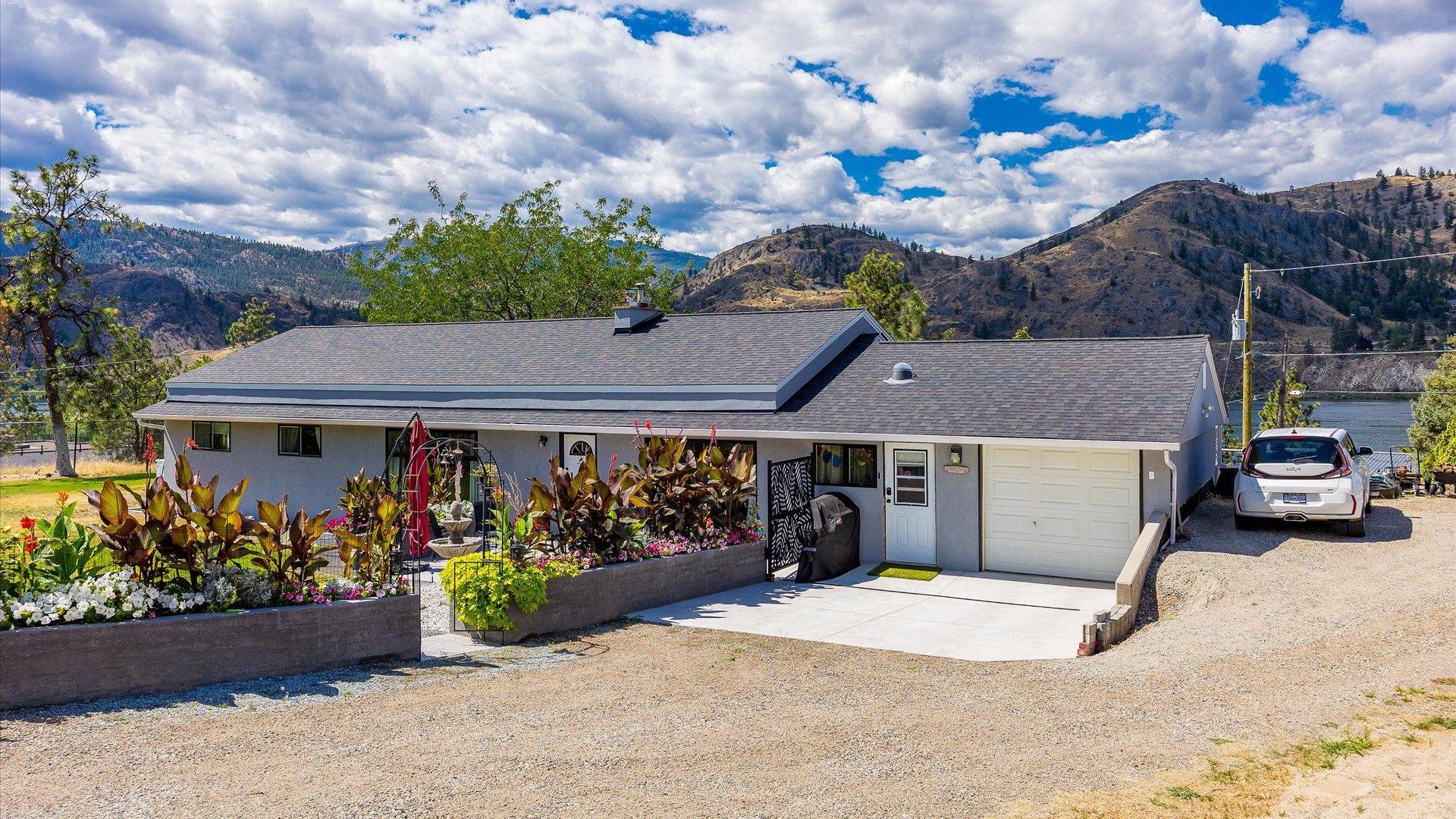 









515


Philpott

Road,
Okanagan Falls,




BC
V0H 1R5

