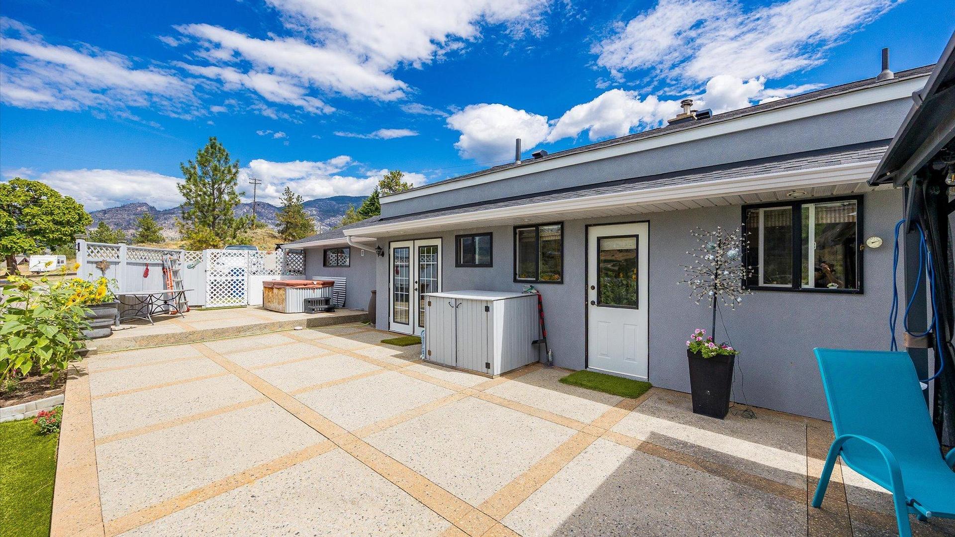 









515


Philpott

Road,
Okanagan Falls,




BC
V0H 1R5

