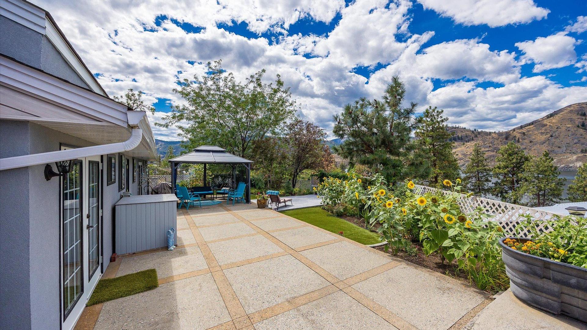 









515


Philpott

Road,
Okanagan Falls,




BC
V0H 1R5

