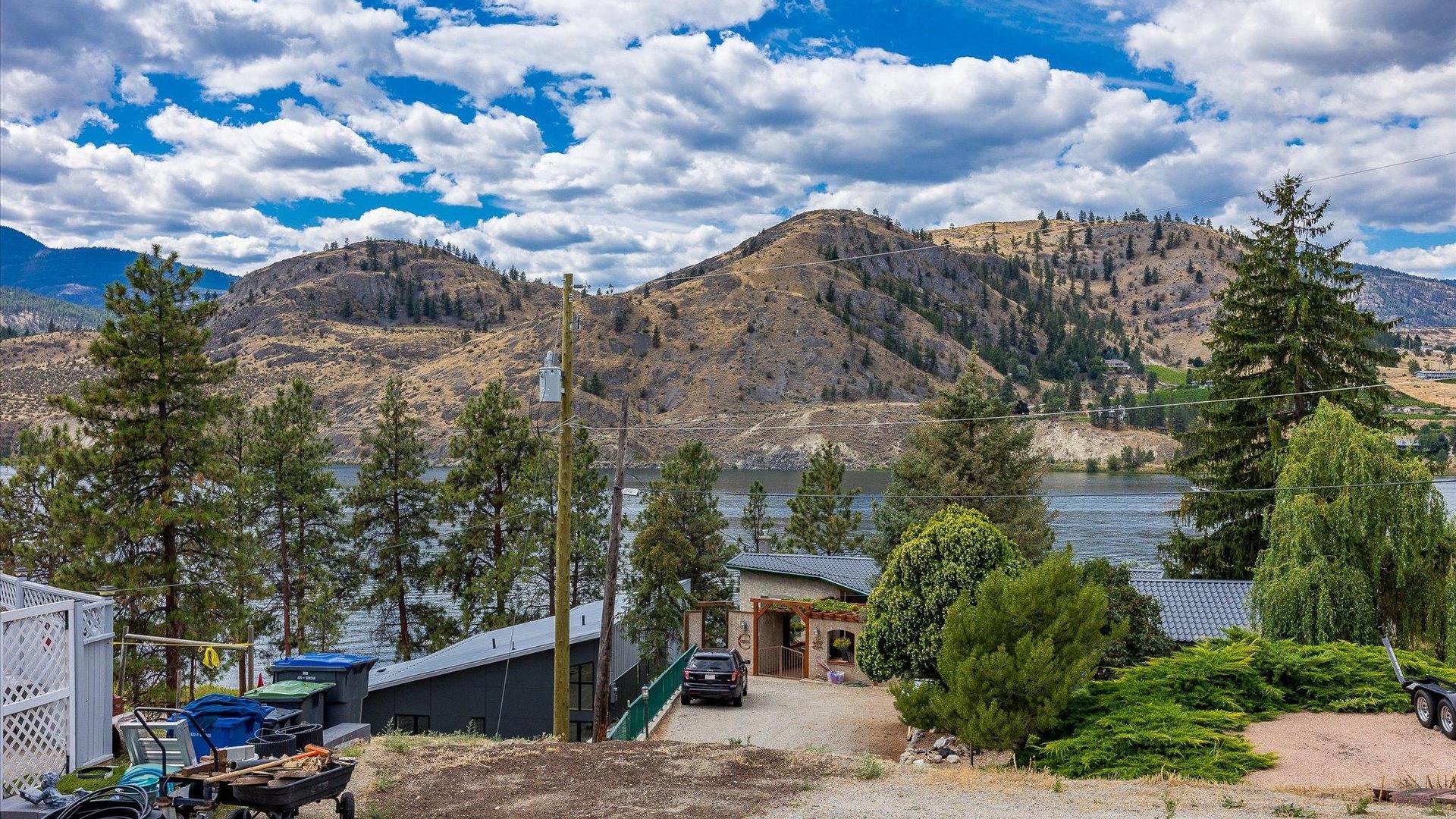









515


Philpott

Road,
Okanagan Falls,




BC
V0H 1R5

