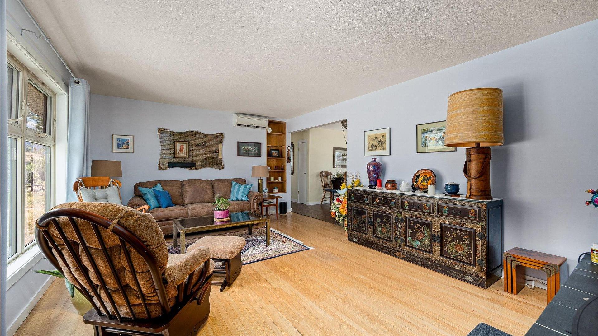 









515


Philpott

Road,
Okanagan Falls,




BC
V0H 1R5


