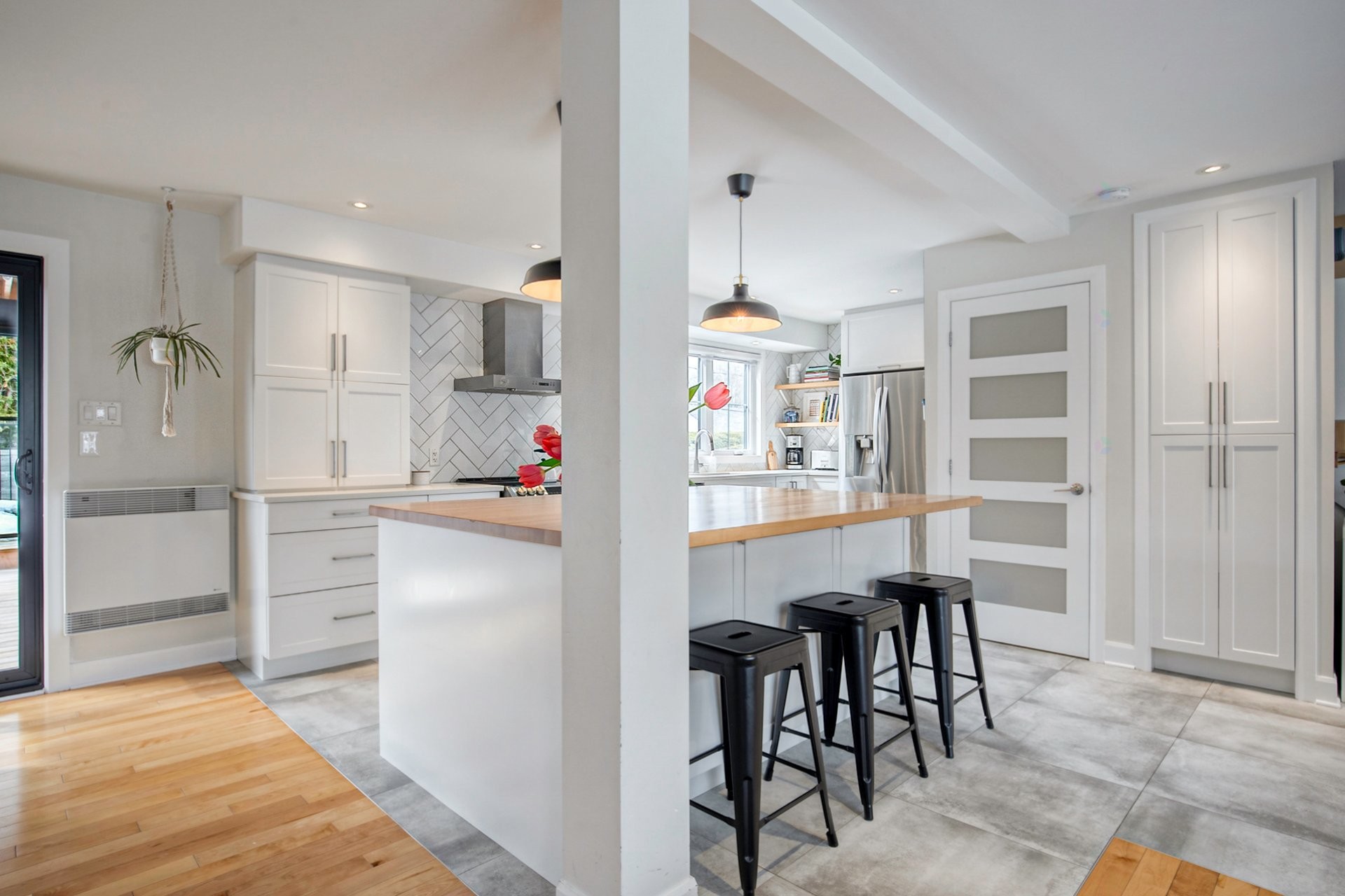 









1371


Rue Châteauguay

,
Saint-Bruno-de-Montarville,




QC
J3V3A7

