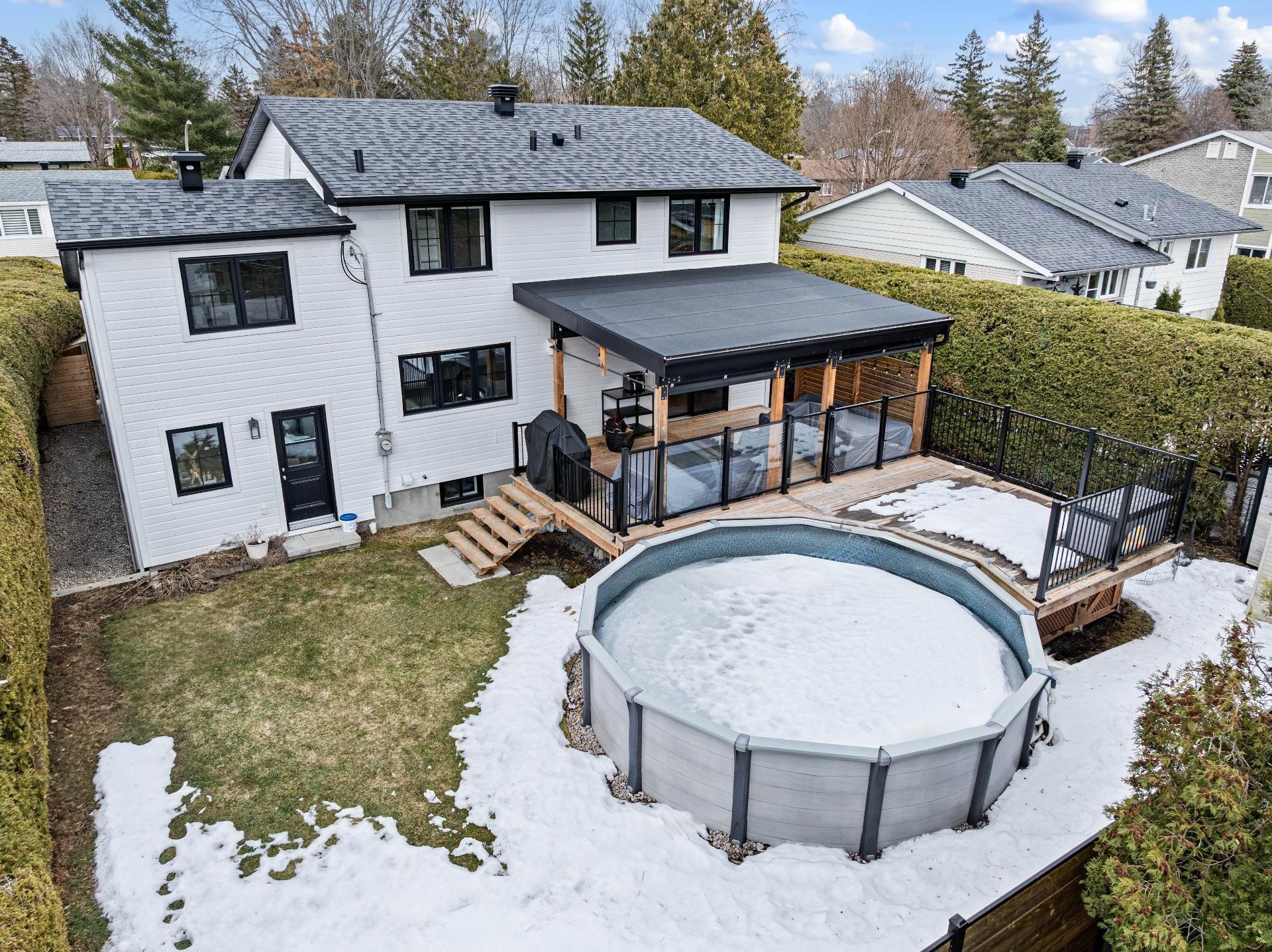 









1371


Rue Châteauguay

,
Saint-Bruno-de-Montarville,




QC
J3V3A7

