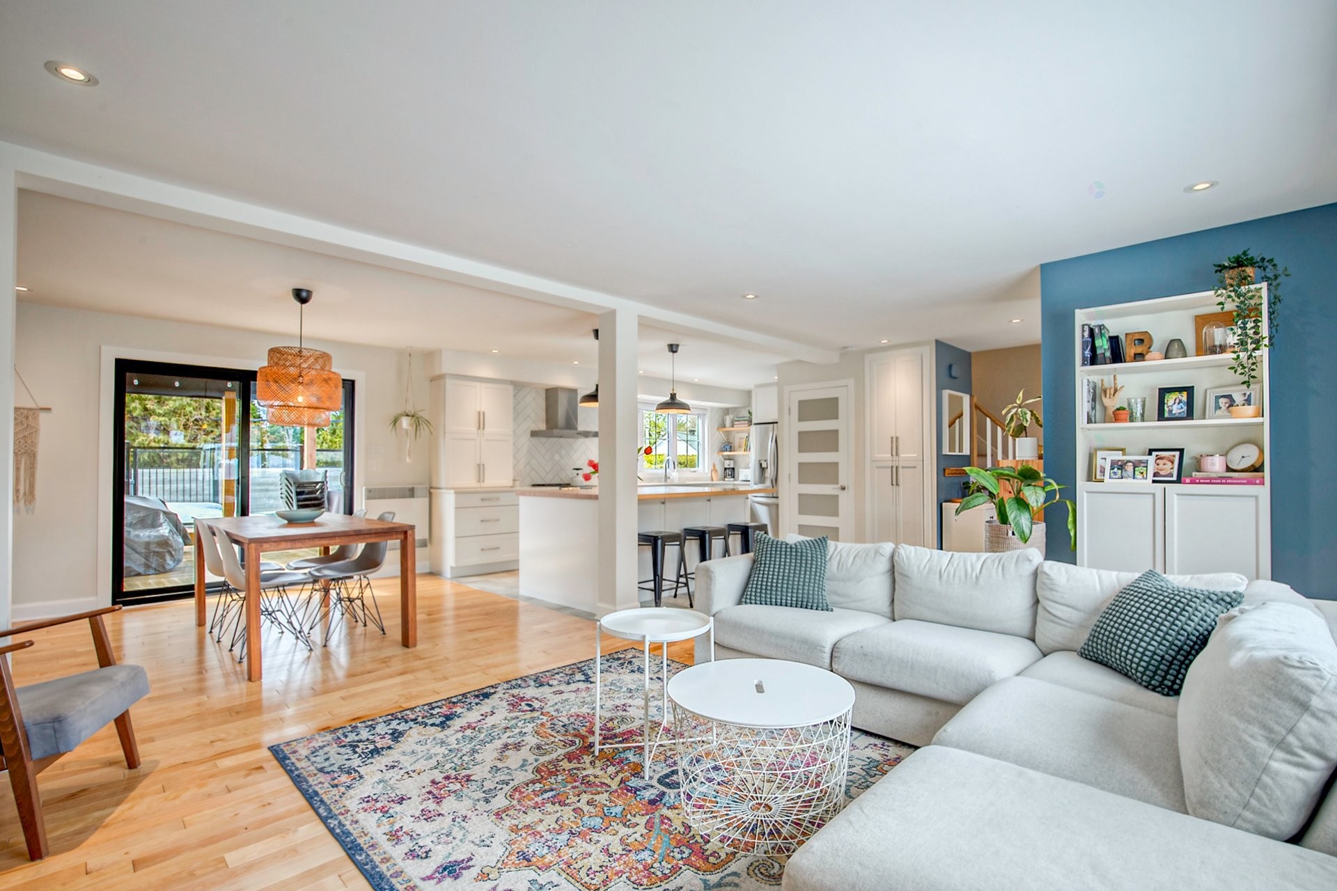 









1371


Rue Châteauguay

,
Saint-Bruno-de-Montarville,




QC
J3V3A7

