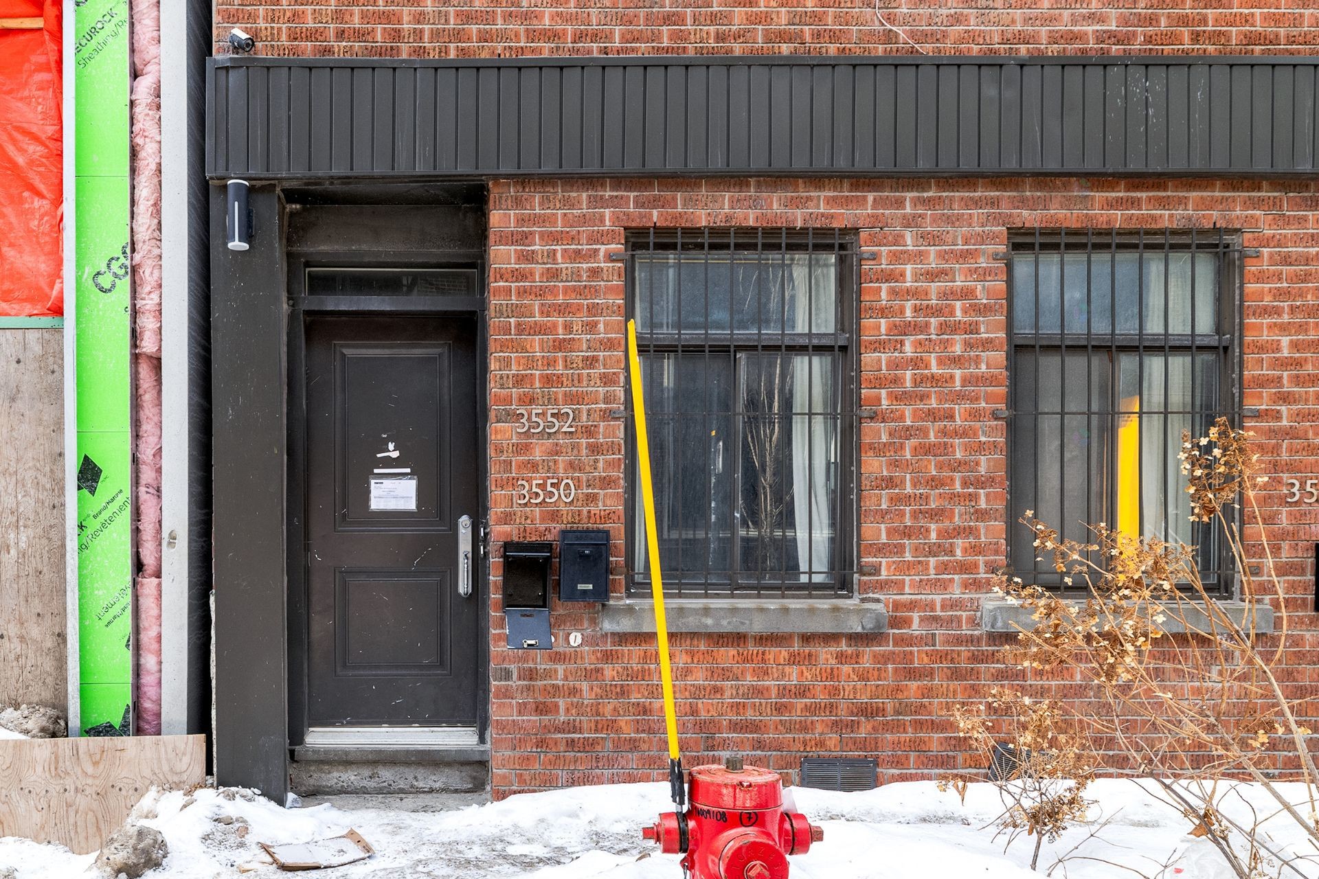 









3552


Rue St-Dominique

,
Montréal (Le Plateau-Mont-Royal),




QC
H2X2X4

