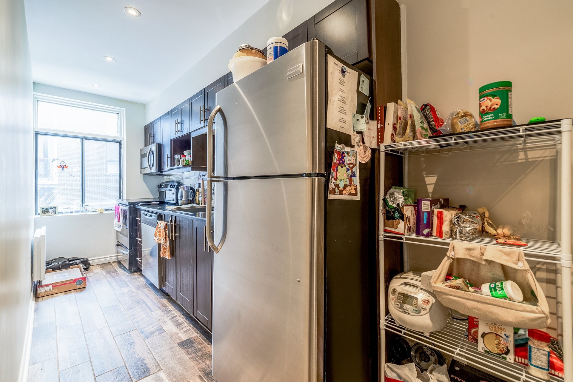 









3564


Rue St-Dominique

,
Montréal (Le Plateau-Mont-Royal),




QC
H2X2X4

