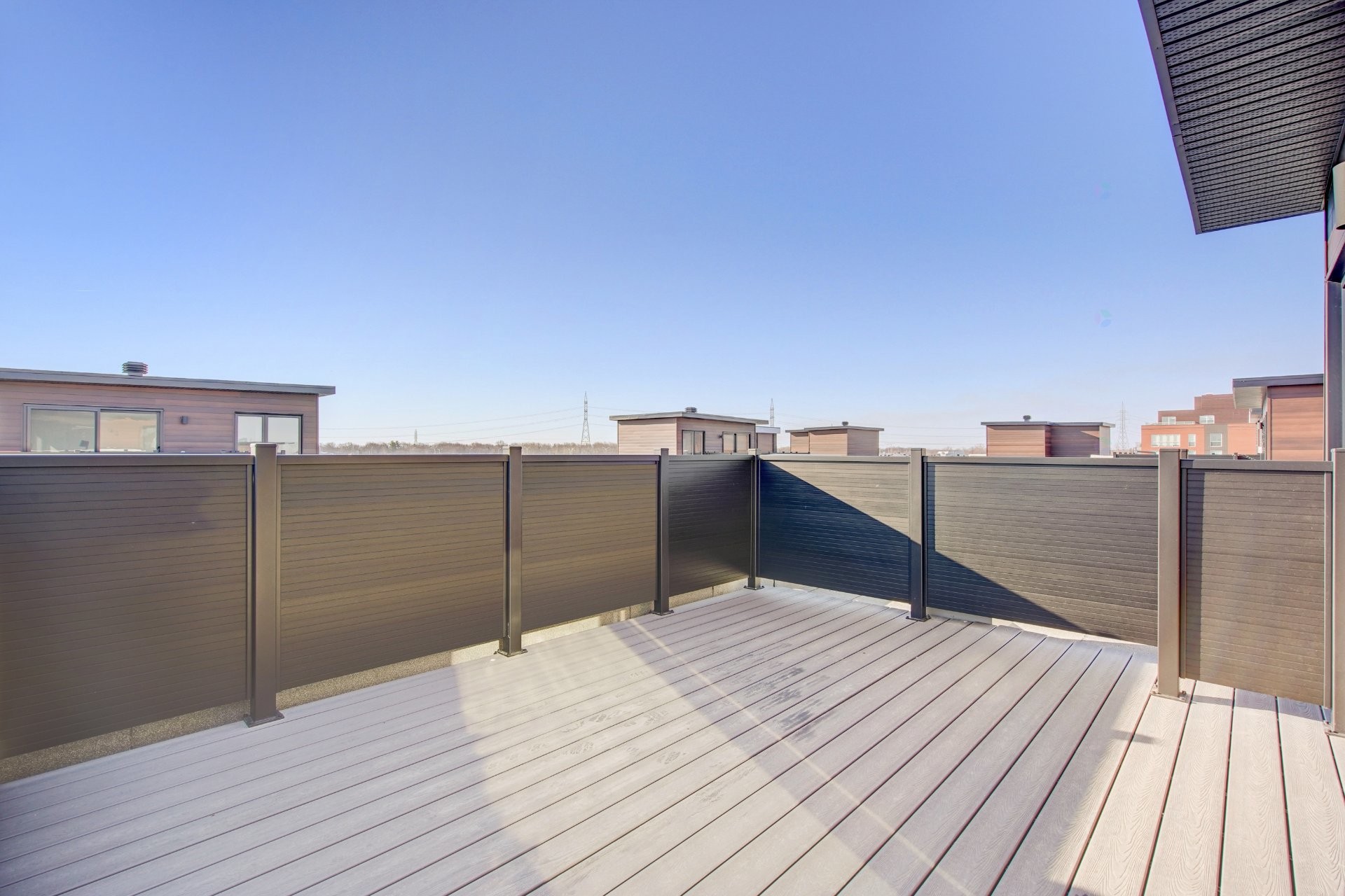 









270


Rue d'Émeraude

,
Candiac,




QC
J5R0S1

