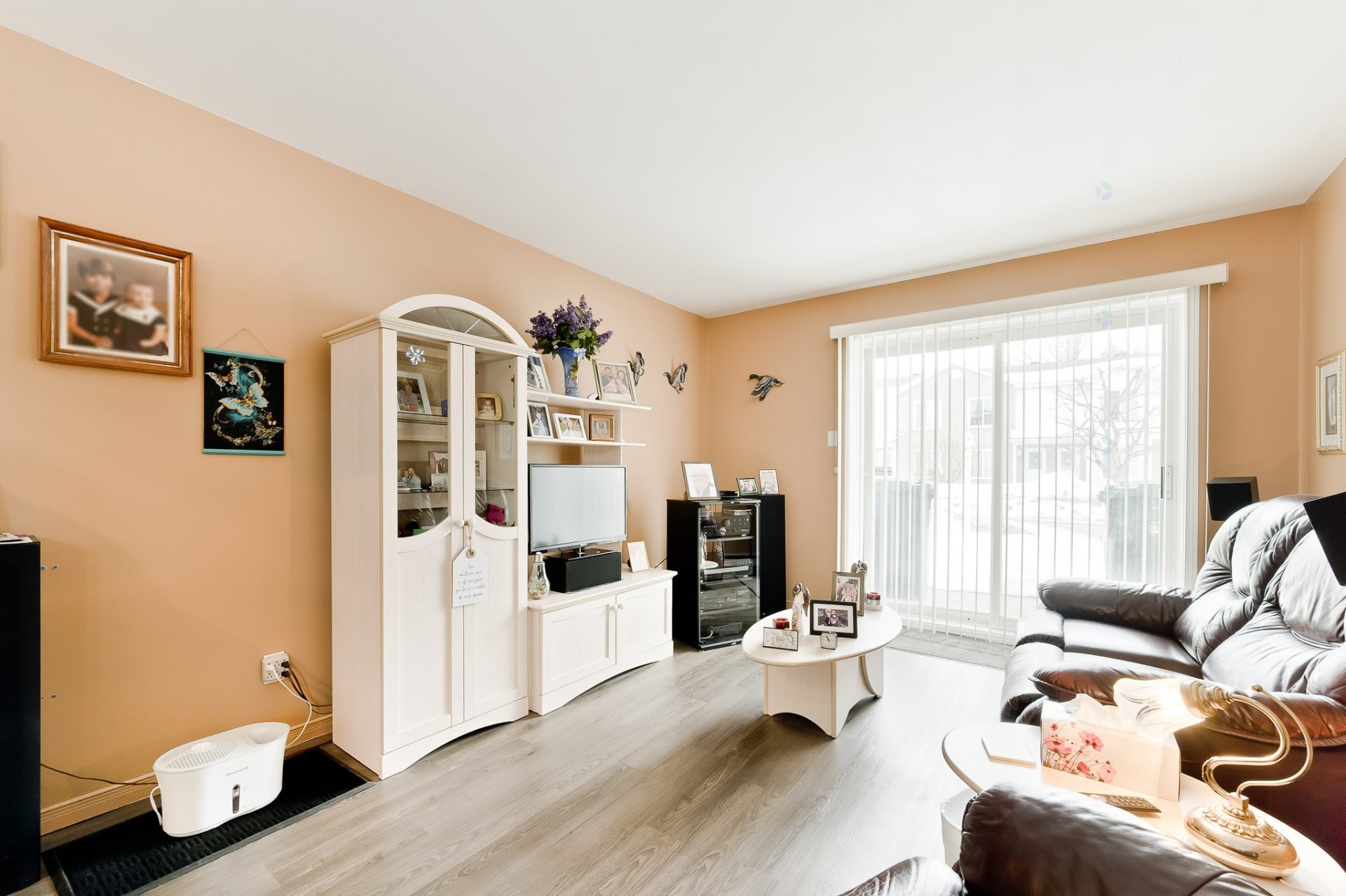 









4887

 - 4893


Rue Gabriel

,
Sherbrooke (Brompton/Rock Forest/Saint-Élie/Deauville),




QC
J1N2H1

