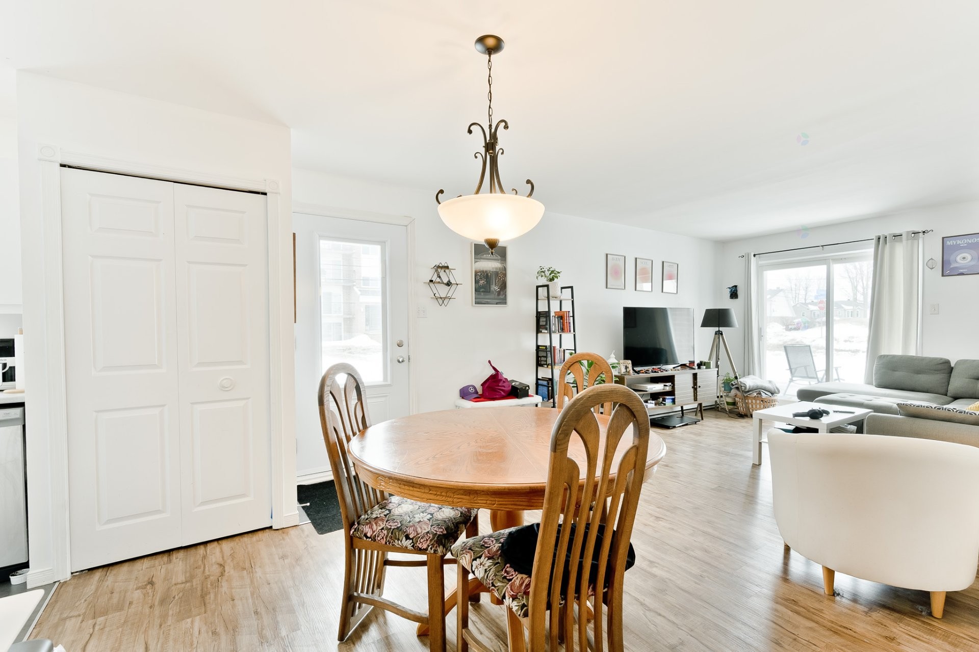 









4887

 - 4893


Rue Gabriel

,
Sherbrooke (Brompton/Rock Forest/Saint-Élie/Deauville),




QC
J1N2H1

