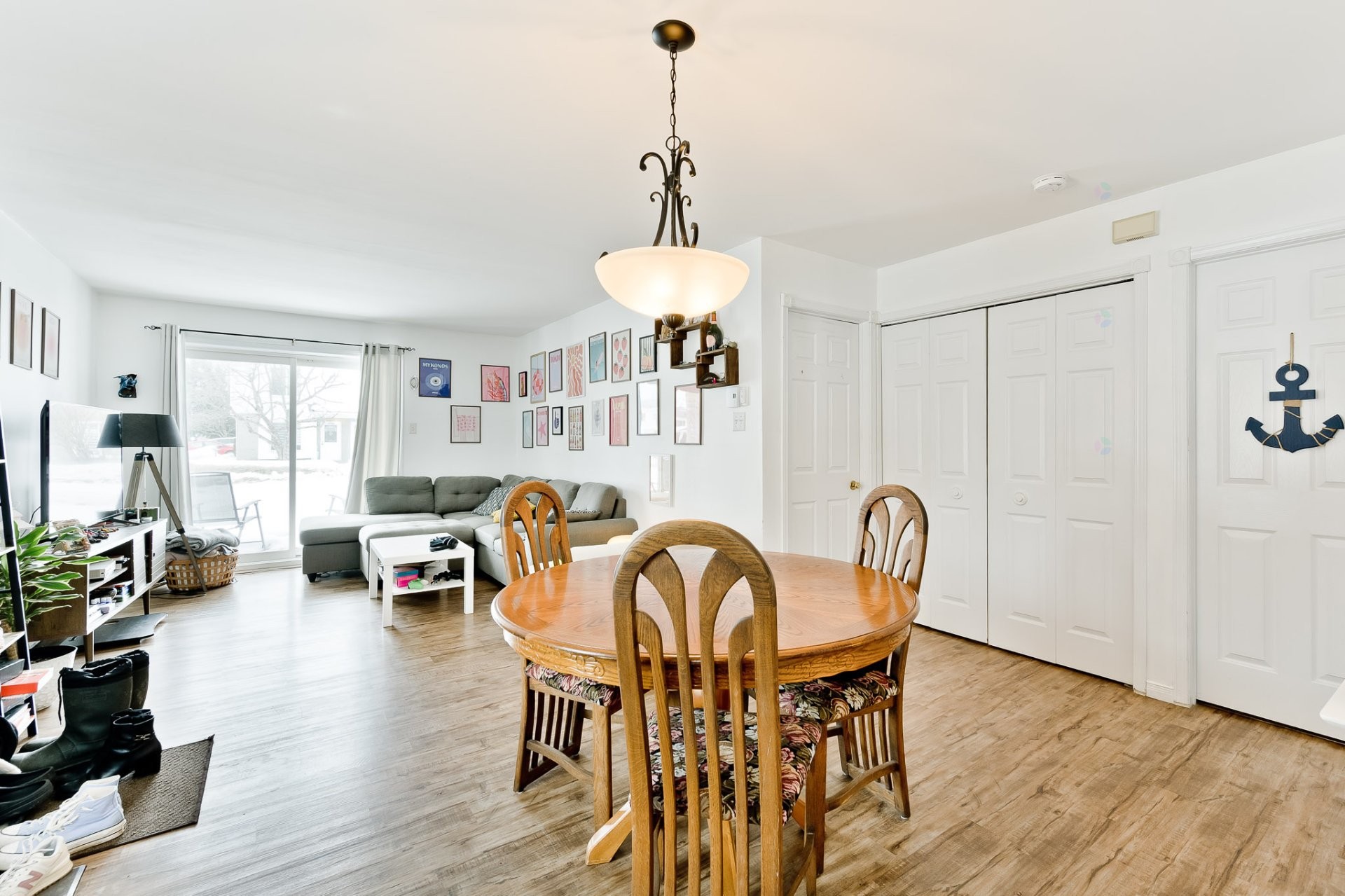









4887

 - 4893


Rue Gabriel

,
Sherbrooke (Brompton/Rock Forest/Saint-Élie/Deauville),




QC
J1N2H1

